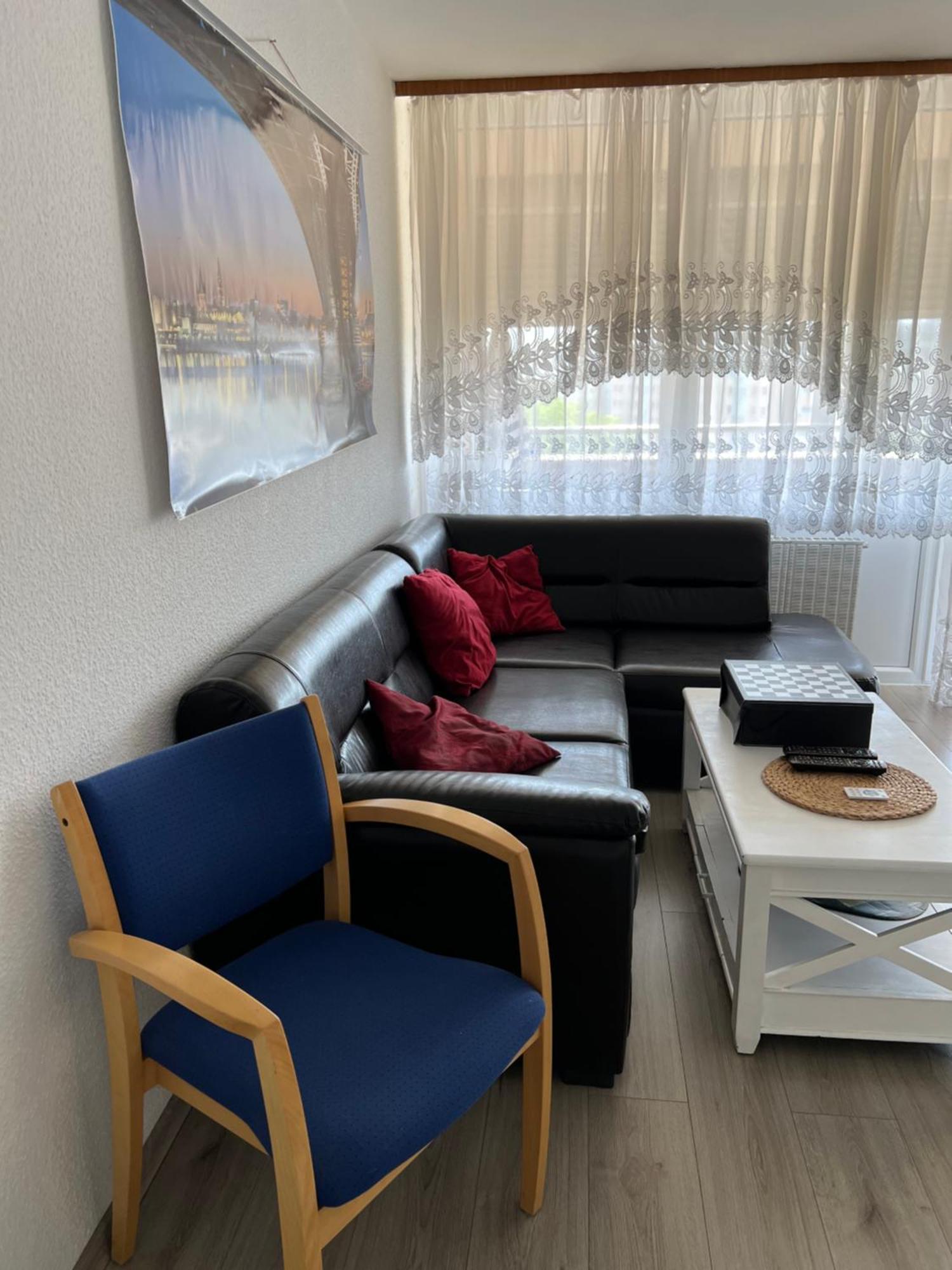 In Mainz-lerchenberg Apartment *